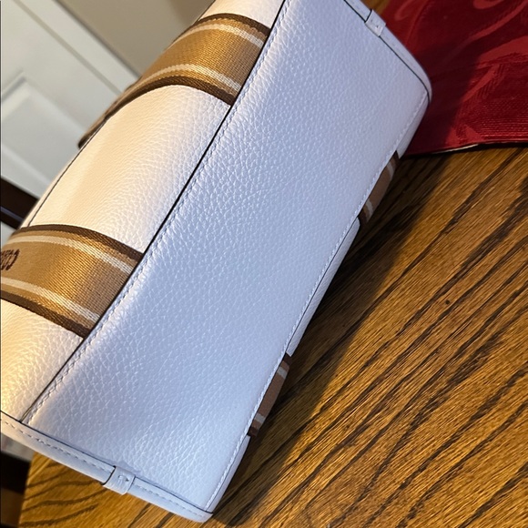 Coach 2025 Smith Leather Tote 25 .NWT Dust Bag. MSRP $378 FLASH SALE - Picture 9 of 9